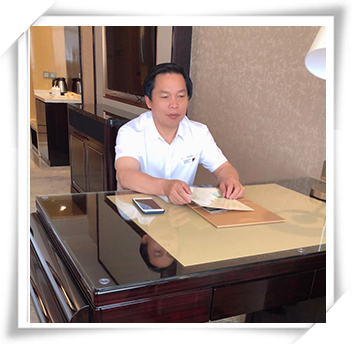 湘潭萬農(nóng)飼料有限公司,湘潭萬農(nóng)飼料,萬農(nóng)飼料,湘潭魚飼料廠，湘潭龍蝦飼料廠，湘潭豬飼料廠，湘潭畜禽飼料,湘潭水產(chǎn)飼料,湘潭飼料生產(chǎn)